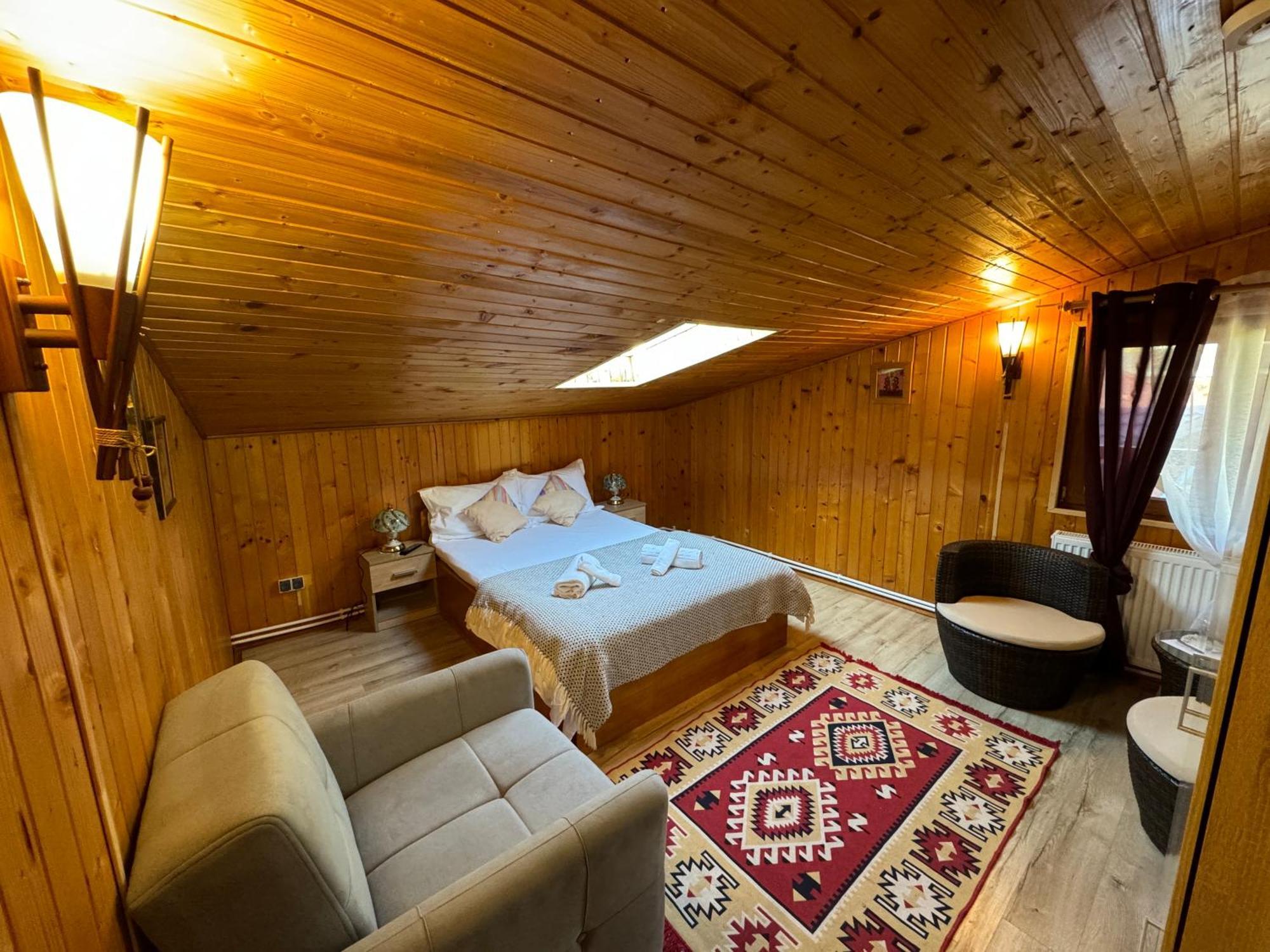 Pensiunea PORTAS RESORT Slănic Exterior foto